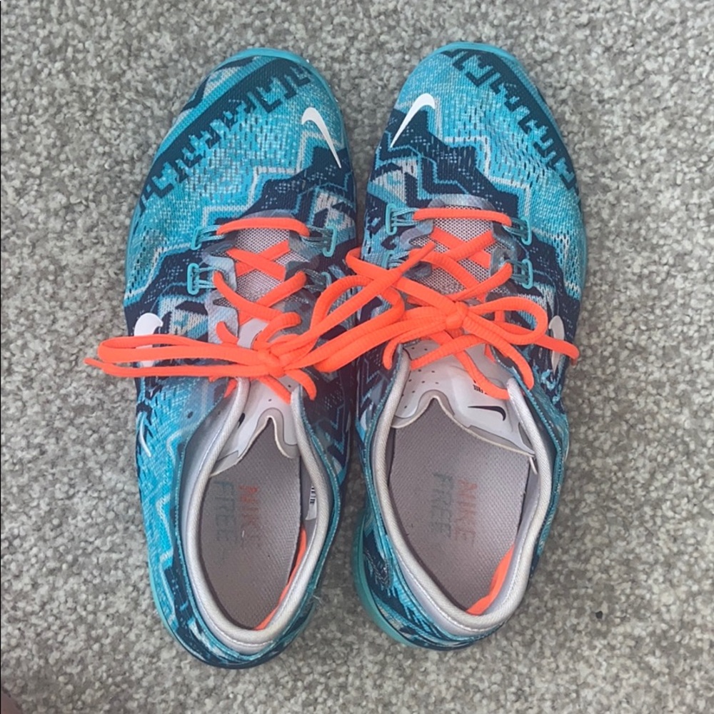 Nike free 5.0 training shoes